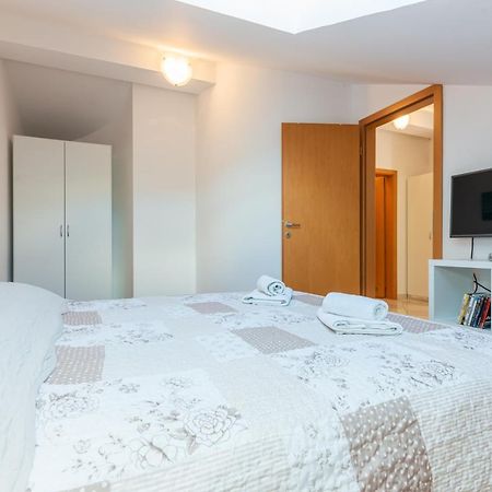 Apartment Mimoza 6, Baska, Krk מראה חיצוני תמונה