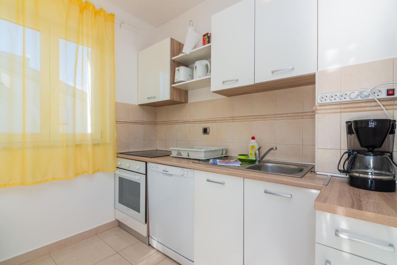 Apartment Mimoza 6, Baska, Krk מראה חיצוני תמונה
