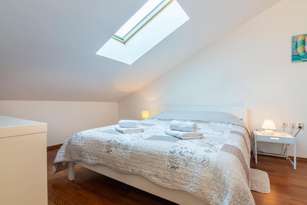 Apartment Mimoza 6, Baska, Krk מראה חיצוני תמונה