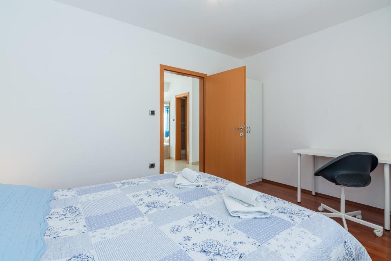 Apartment Mimoza 6, Baska, Krk מראה חיצוני תמונה